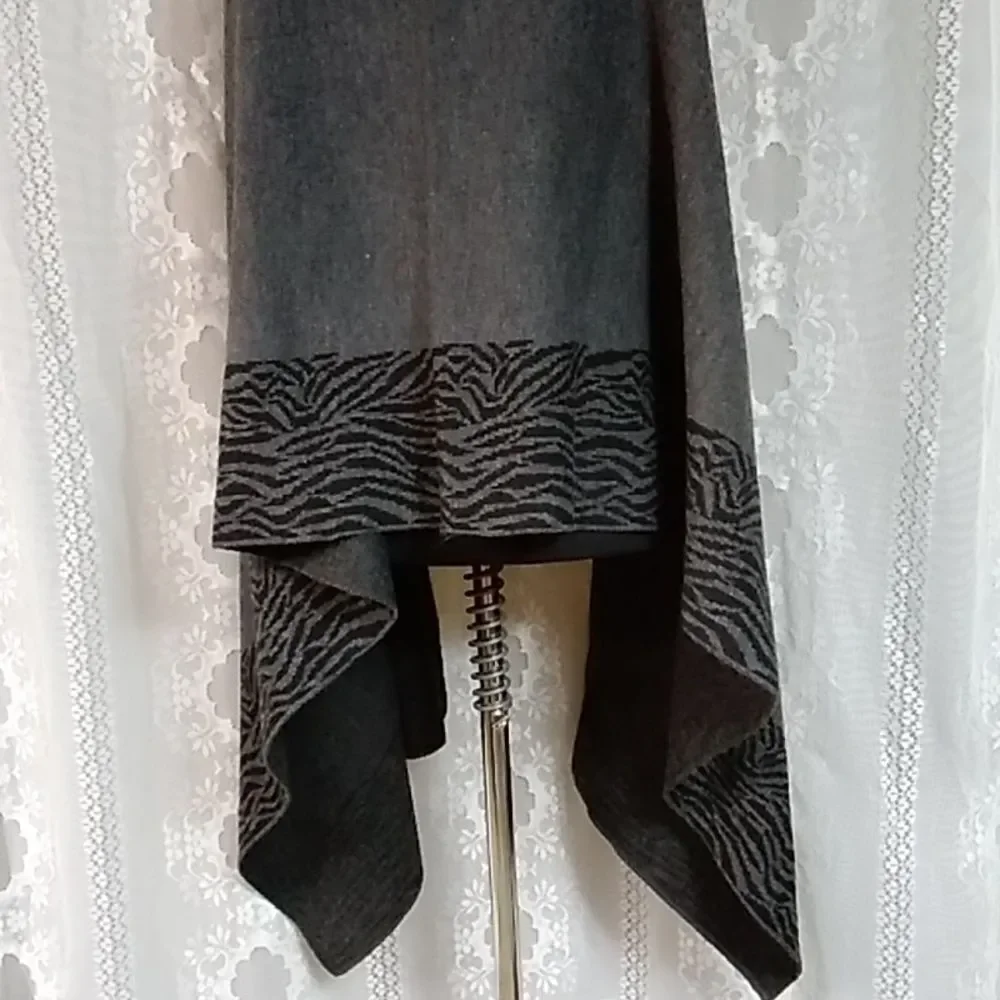 Shawl Wrap Poncho Women's Size 140×28